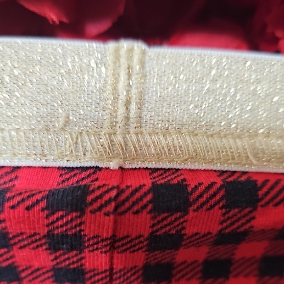 Carter's NWT Girls Black and Red Checkered Leggings Set Size 5T Top & 6-6X Pants - Picture 6 of 13